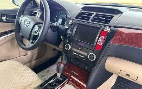 Toyota Camry, 2012 год, 1 950 000 рублей, 12 фотография