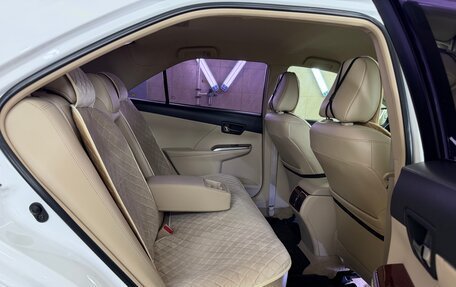 Toyota Camry, 2012 год, 1 950 000 рублей, 21 фотография