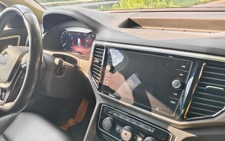 Volkswagen Teramont I, 2019 год, 3 450 000 рублей, 8 фотография