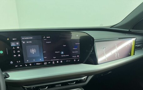 Audi Q5, 2025 год, 8 925 000 рублей, 12 фотография