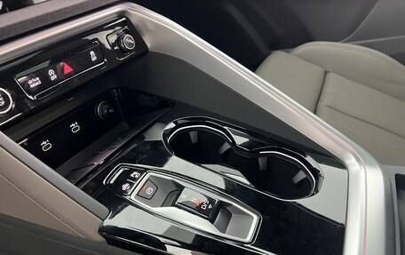 Audi Q5, 2025 год, 8 925 000 рублей, 11 фотография