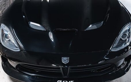 Dodge Viper IV, 2016 год, 31 000 000 рублей, 2 фотография