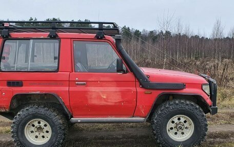 Toyota Land Cruiser 70, 1991 год, 600 000 рублей, 5 фотография