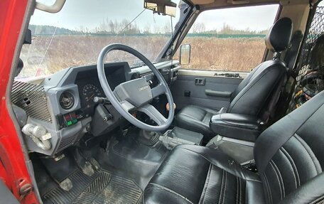 Toyota Land Cruiser 70, 1991 год, 600 000 рублей, 16 фотография