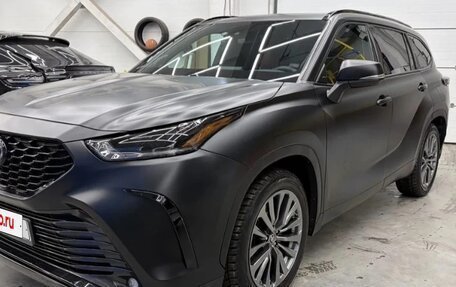 Toyota Highlander, 2021 год, 3 800 000 рублей, 3 фотография