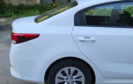 KIA Rio IV, 2021 год, 1 250 000 рублей, 5 фотография