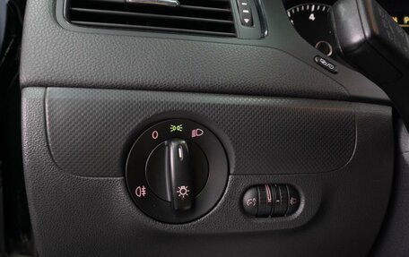 Volkswagen Jetta VI, 2013 год, 1 149 000 рублей, 12 фотография