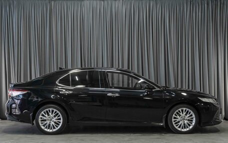 Toyota Camry, 2019 год, 2 699 000 рублей, 5 фотография