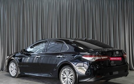 Toyota Camry, 2019 год, 2 699 000 рублей, 2 фотография