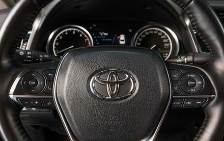 Toyota Camry, 2019 год, 2 699 000 рублей, 13 фотография