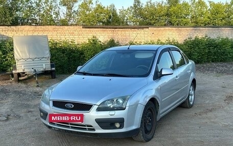 Ford Focus II рестайлинг, 2005 год, 420 000 рублей, 3 фотография