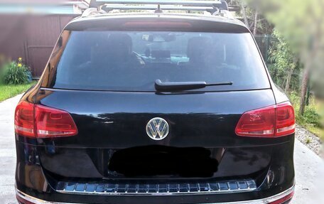 Volkswagen Touareg III, 2011 год, 2 030 000 рублей, 4 фотография
