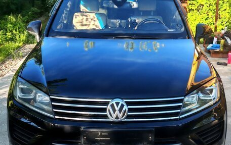 Volkswagen Touareg III, 2011 год, 2 030 000 рублей, 3 фотография