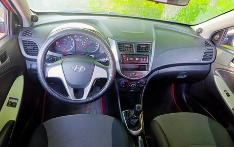 Hyundai Solaris II рестайлинг, 2013 год, 590 000 рублей, 5 фотография