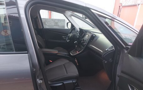Renault Scenic IV, 2017 год, 1 750 000 рублей, 9 фотография