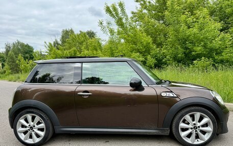 MINI Hatch, 2011 год, 1 299 000 рублей, 8 фотография