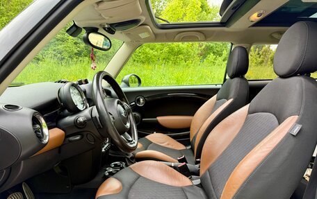 MINI Hatch, 2011 год, 1 299 000 рублей, 14 фотография
