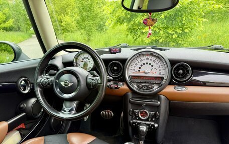 MINI Hatch, 2011 год, 1 299 000 рублей, 19 фотография