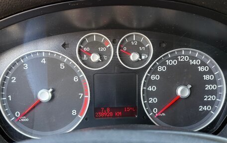 Ford Focus II рестайлинг, 2008 год, 330 000 рублей, 13 фотография