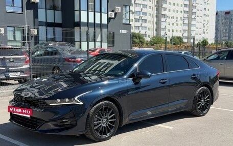 KIA K5, 2020 год, 2 650 000 рублей, 24 фотография