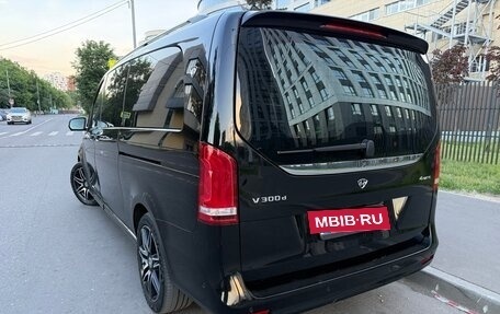Mercedes-Benz V-Класс, 2022 год, 7 800 000 рублей, 3 фотография