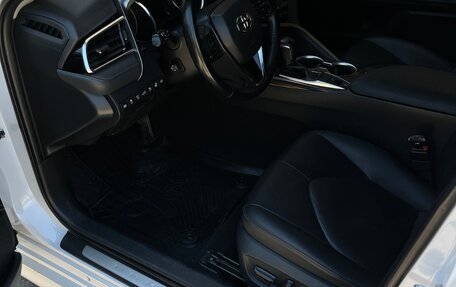 Toyota Camry, 2018 год, 2 480 000 рублей, 6 фотография