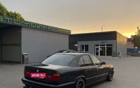 BMW 5 серия, 1993 год, 210 000 рублей, 2 фотография