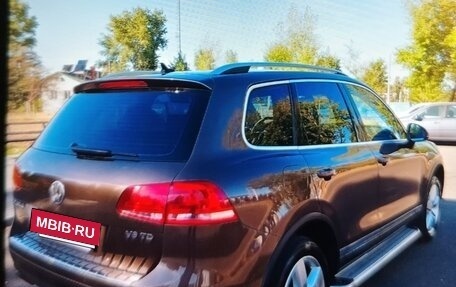 Volkswagen Touareg III, 2011 год, 1 650 000 рублей, 10 фотография