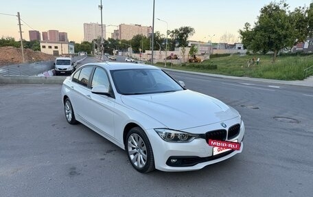 BMW 3 серия, 2017 год, 1 950 000 рублей, 2 фотография