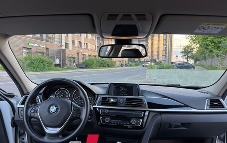 BMW 3 серия, 2017 год, 1 950 000 рублей, 11 фотография