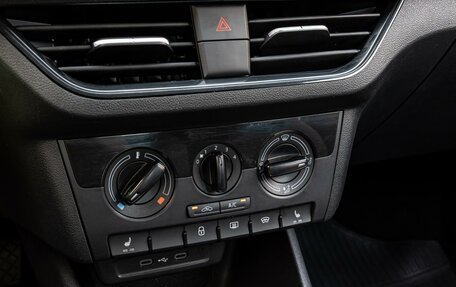 Skoda Rapid II, 2021 год, 1 585 000 рублей, 13 фотография