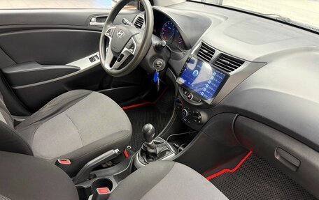 Hyundai Solaris II рестайлинг, 2013 год, 790 000 рублей, 18 фотография