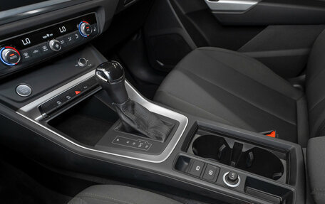 Audi Q3, 2019 год, 2 980 000 рублей, 15 фотография