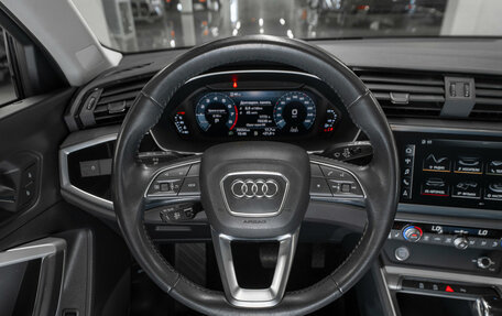 Audi Q3, 2019 год, 2 980 000 рублей, 10 фотография