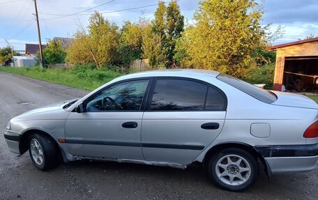 Toyota Avensis III рестайлинг, 1998 год, 155 000 рублей, 7 фотография