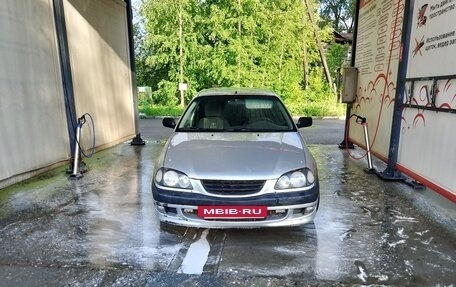 Toyota Avensis III рестайлинг, 1998 год, 155 000 рублей, 3 фотография