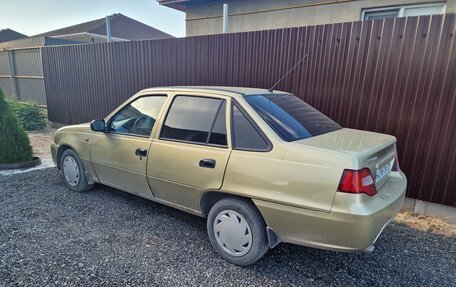 Daewoo Nexia I рестайлинг, 2008 год, 300 000 рублей, 5 фотография