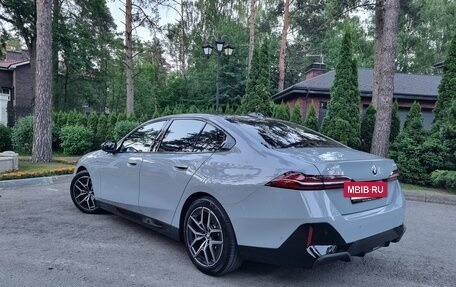 BMW 5 серия, 2025 год, 8 500 000 рублей, 6 фотография