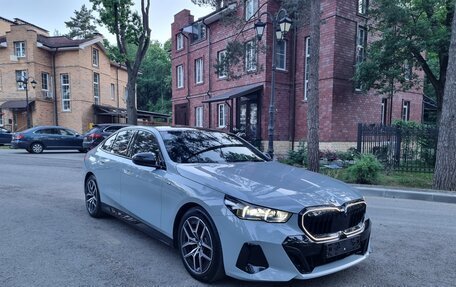 BMW 5 серия, 2025 год, 8 500 000 рублей, 14 фотография
