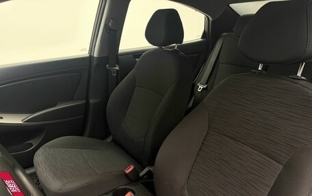 Hyundai Solaris II рестайлинг, 2016 год, 1 350 000 рублей, 14 фотография