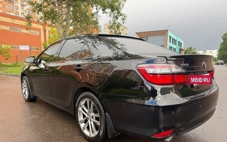 Toyota Camry, 2017 год, 2 800 000 рублей, 8 фотография