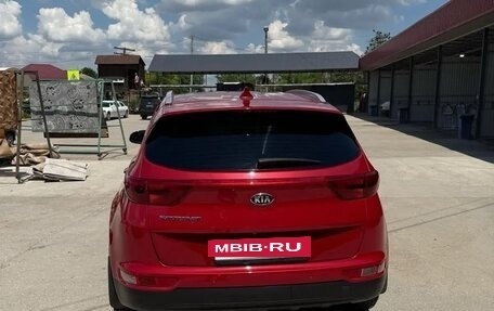 KIA Sportage IV рестайлинг, 2018 год, 2 380 000 рублей, 5 фотография
