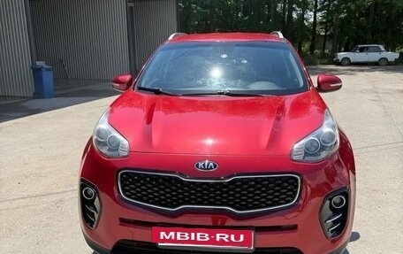KIA Sportage IV рестайлинг, 2018 год, 2 380 000 рублей, 2 фотография