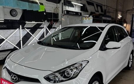 Hyundai i30 II рестайлинг, 2012 год, 1 150 000 рублей, 2 фотография