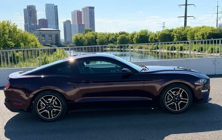 Ford Mustang VI рестайлинг, 2018 год, 3 200 000 рублей, 6 фотография