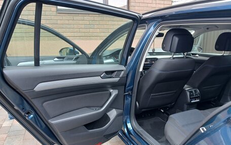 Volkswagen Passat B8 рестайлинг, 2020 год, 2 000 000 рублей, 14 фотография