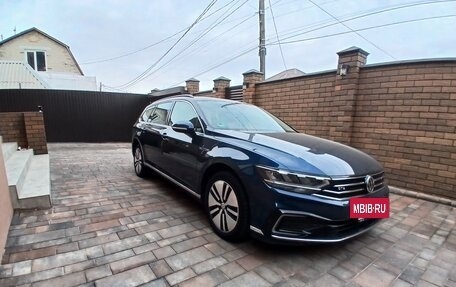 Volkswagen Passat B8 рестайлинг, 2020 год, 2 000 000 рублей, 4 фотография