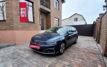 Volkswagen Passat B8 рестайлинг, 2020 год, 2 000 000 рублей, 6 фотография
