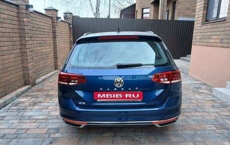 Volkswagen Passat B8 рестайлинг, 2020 год, 2 000 000 рублей, 8 фотография