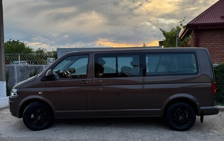 Volkswagen Caravelle T5, 2012 год, 2 090 000 рублей, 5 фотография
